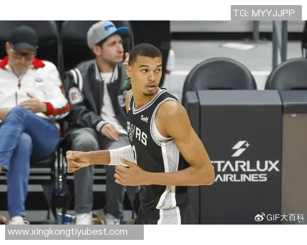 文班亚马若出战65场最佳防守球员奖项将稳稳归他所有